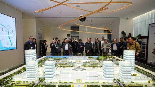 濟(jì)寧市文化交流協(xié)會(huì)攜手濟(jì)寧城投開(kāi)展鳳凰網(wǎng)山東采風(fēng)創(chuàng)作活動(dòng)，深化文化合作與創(chuàng)新